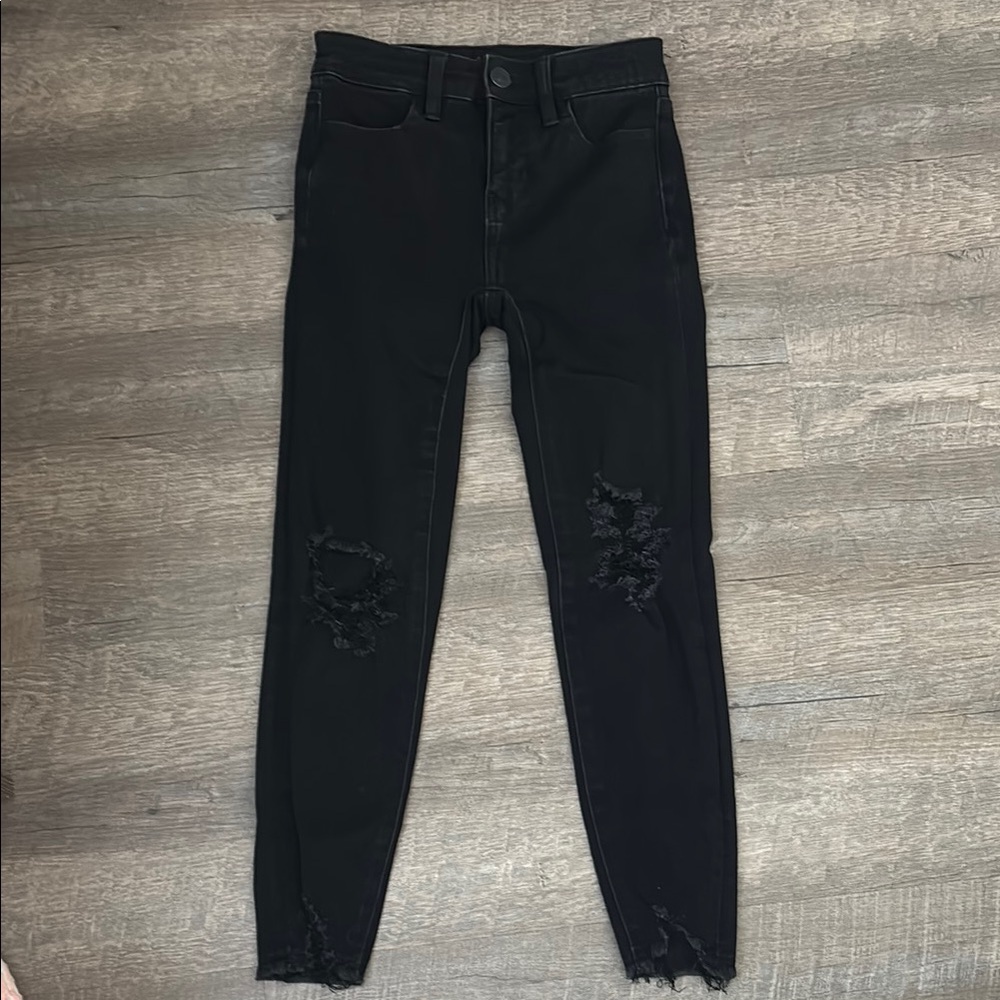 Stylish Black Distressed Women's Jeans